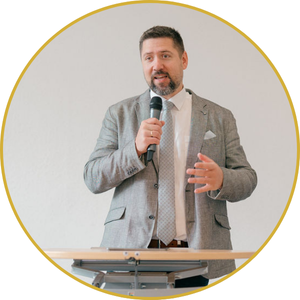 Manuel Fleßenkämper Pastor Coach Trainer 35708 Haiger Projekt College